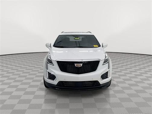 2025 Cadillac XT5 Sport
