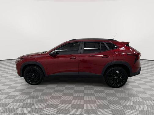 Crimson Metallic 2024 Chevrolet Trax FWD ACTIV