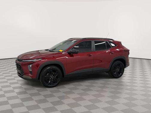 Crimson Metallic 2024 Chevrolet Trax FWD ACTIV