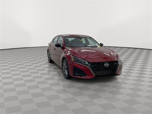 2024 Nissan Altima SR VC-Turbo FWD