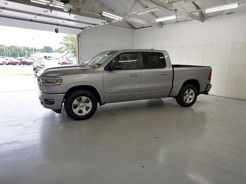 Billet Silver Metallic Clearcoat 2025 RAM 1500 Big Horn/Lone Star