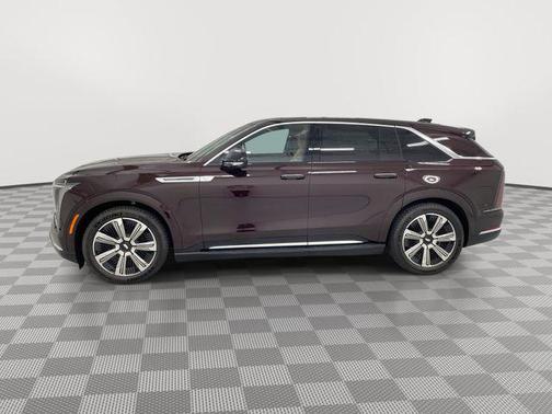 2025 Cadillac Escalade IQ Luxury 2