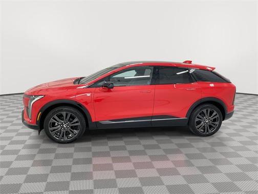 2025 Cadillac OPTIQ Sport 2 AWD