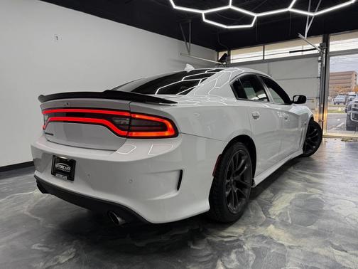 2020 Dodge Charger Scat Pack