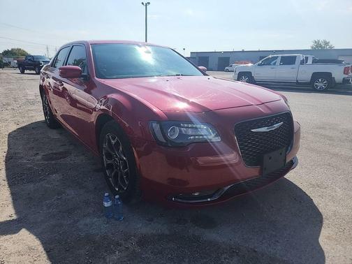 2016 Chrysler 300 S