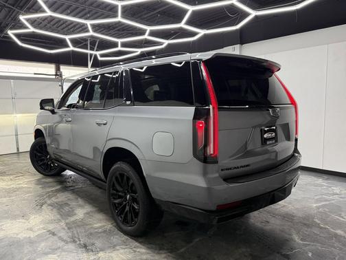 2024 Cadillac Escalade Sport Platinum