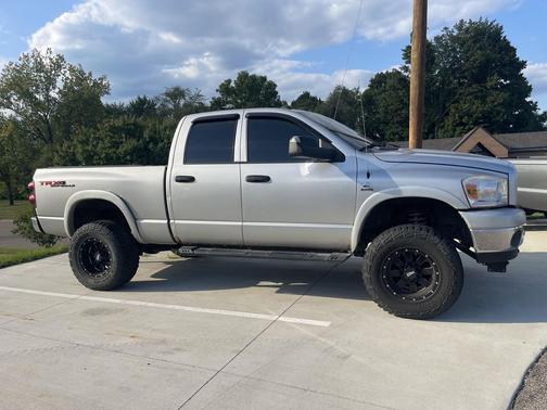 2007 Dodge Ram 2500 SLT/TRX
