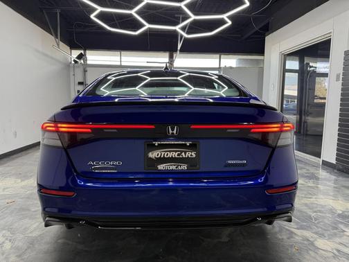 2024 Honda Accord Hybrid Base