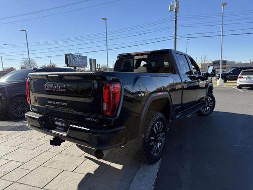 2021 GMC Sierra 2500 AT4