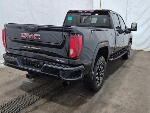 2021 GMC Sierra 2500 AT4