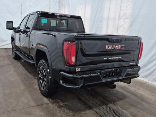 2021 GMC Sierra 2500 AT4