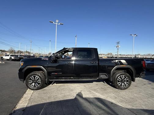 2021 GMC Sierra 2500 AT4