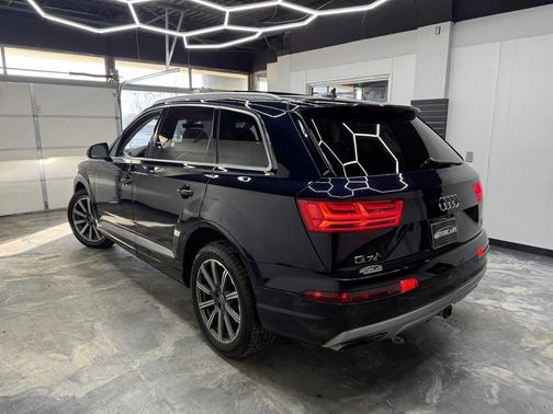 2017 Audi Q7 2.0T Premium