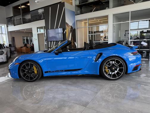 Shark Blue 2022 Porsche 911 Turbo S
