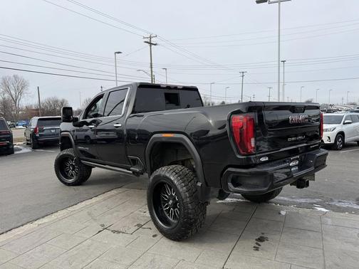 2022 GMC Sierra 2500 Denali