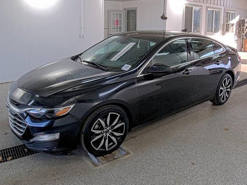 2021 Chevrolet Malibu FWD RS