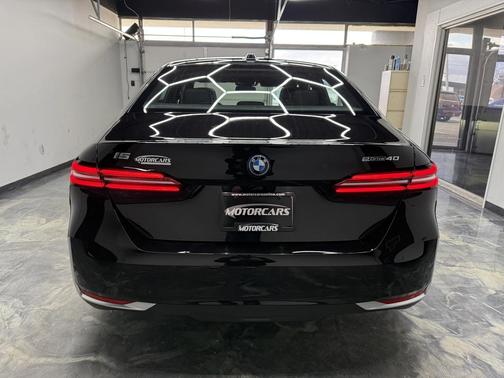 2024 BMW i5 eDrive40