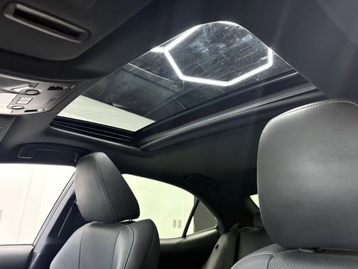 2018 Lexus IS 350 Base