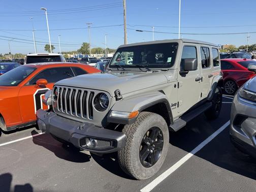 2022 Jeep Wrangler Unlimited Sahara