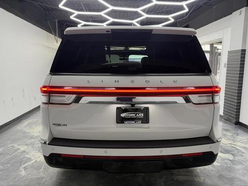 2022 Lincoln Navigator Reserve