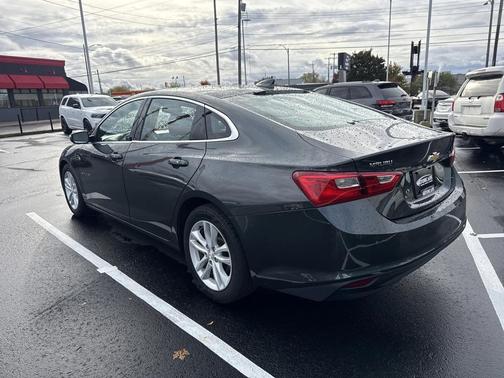 2017 Chevrolet Malibu 1LT