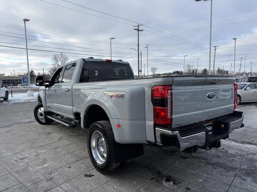 2025 Ford F-450 Lariat