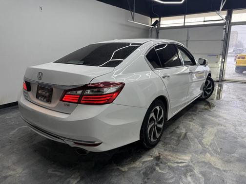 2017 Honda Accord EX-L