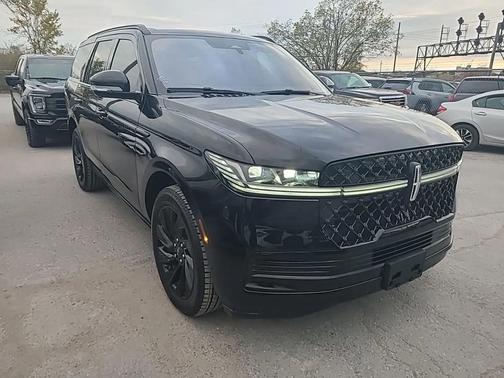 2025 Lincoln Navigator Reserve