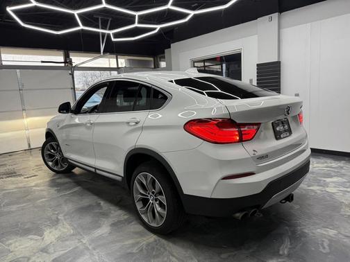 2018 BMW X4 xDrive28i