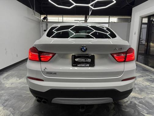 2018 BMW X4 xDrive28i