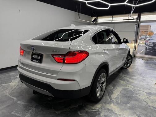 2018 BMW X4 xDrive28i