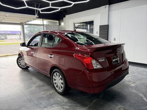 2018 Nissan Versa 1.6 SV