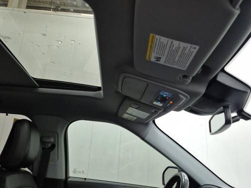 Agate Black Metallic 2021 Ford Explorer Limited