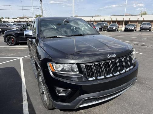Brilliant Blk Crystal Prl 2016 Jeep Grand Cherokee Limited