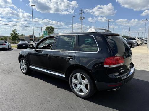 2004 Volkswagen Touareg V8
