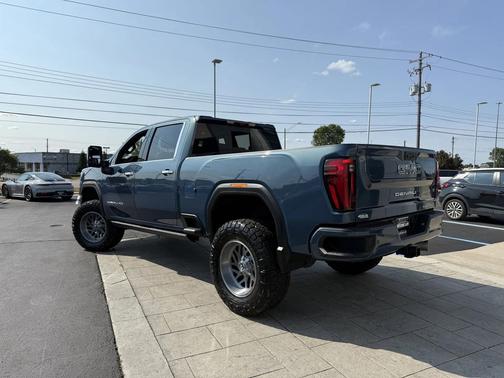 2024 GMC Sierra 2500 Denali Ultimate