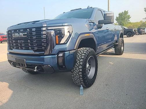 2024 GMC Sierra 2500 Denali Ultimate