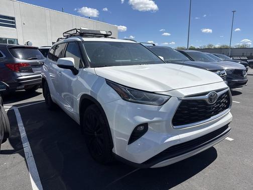 Blizzard Pearl 2021 Toyota Highlander Platinum