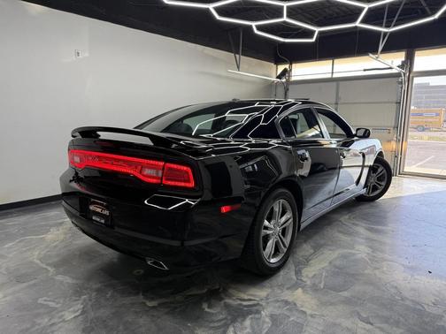 2013 Dodge Charger SXT