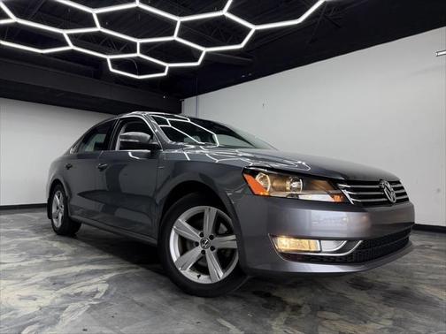 2015 Volkswagen Passat 1.8T Limited Edition