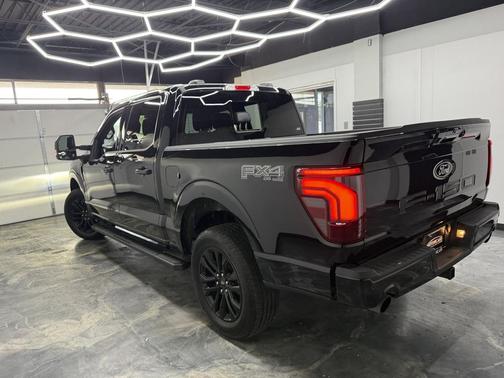 Agate Black Metallic 2024 Ford F-150 Lariat