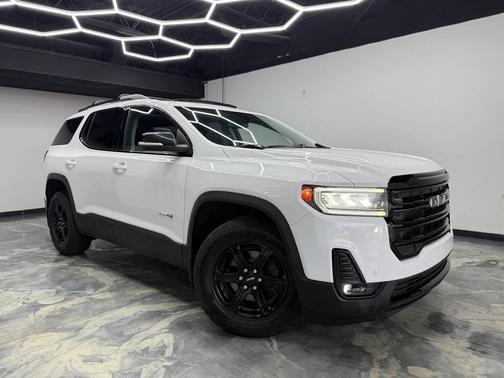 2021 GMC Acadia AWD AT4