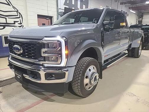 2024 Ford F-450 Lariat