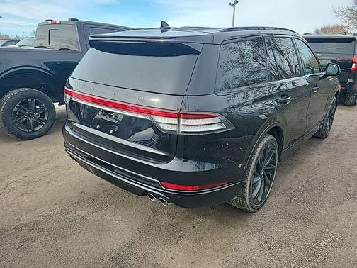 Infinite Black Metallic Clearcoat 2023 Lincoln Aviator Reserve AWD
