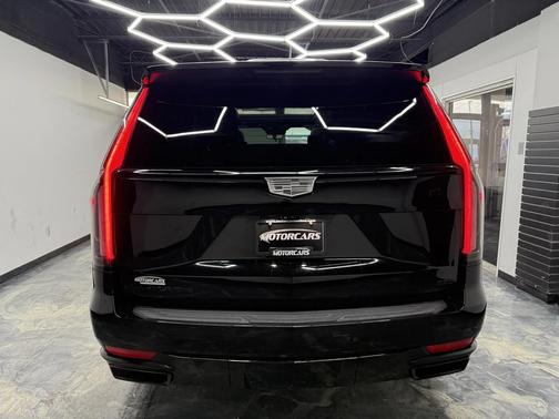 2021 Cadillac Escalade Sport Platinum