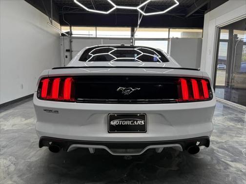 2016 Ford Mustang EcoBoost
