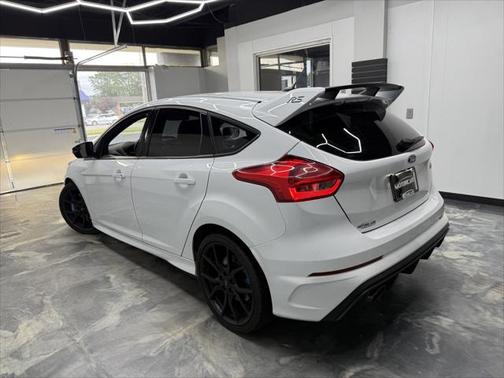 2017 Ford Focus RS Base