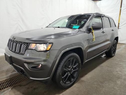 2020 Jeep Grand Cherokee Altitude