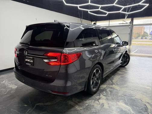 2022 Honda Odyssey Elite