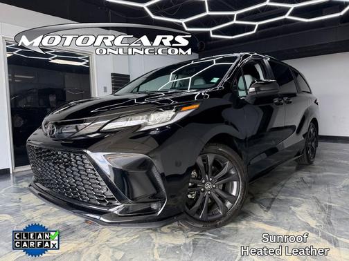 Midnight Black Metallic 2026 Toyota Sienna XSE 7 Passenger